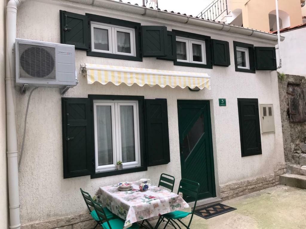 Studio Svetozar Baška Esterno foto